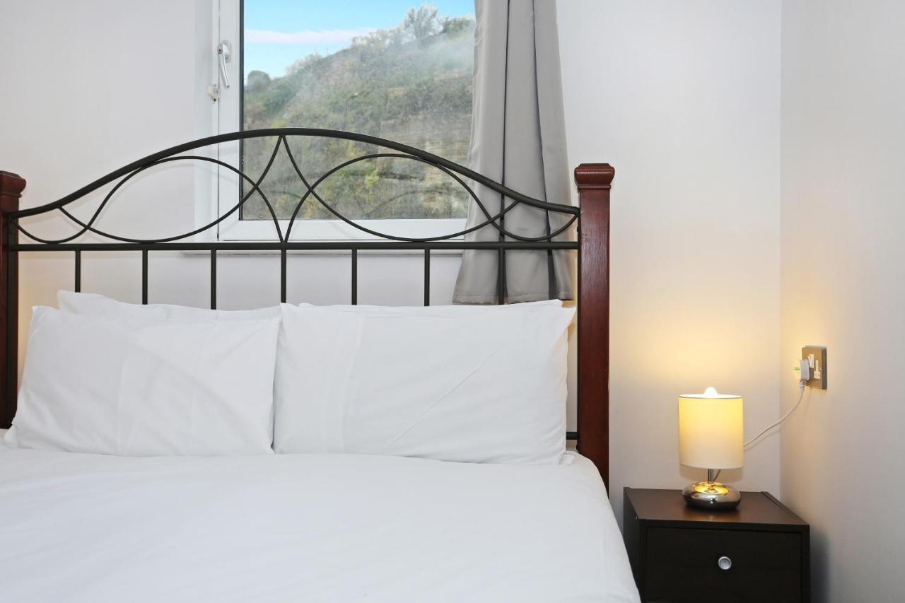 Altido 2Br Apartment With Free Parking, Near The Royal Mile Edinburgh Exterior foto